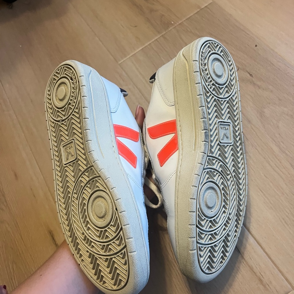 Veja White Sneakers with Orange Accent - Picture 5 of 5